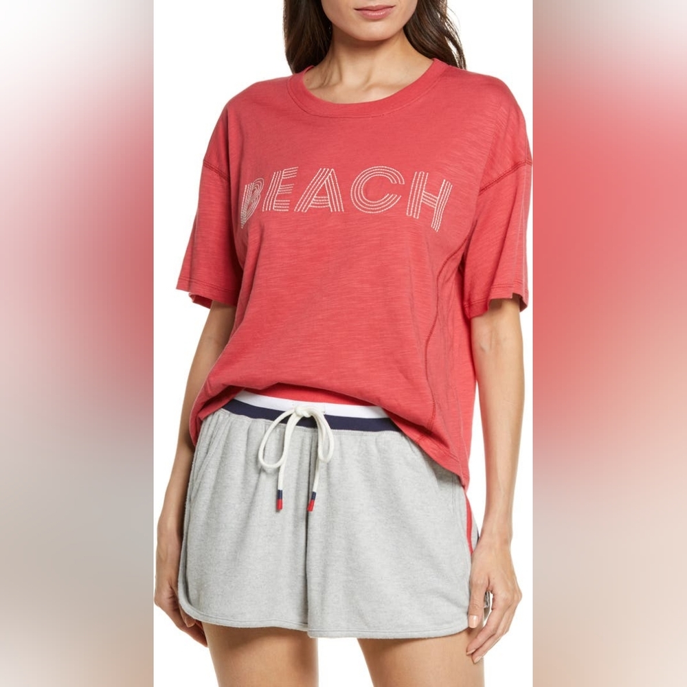 Beach Lounge Tee